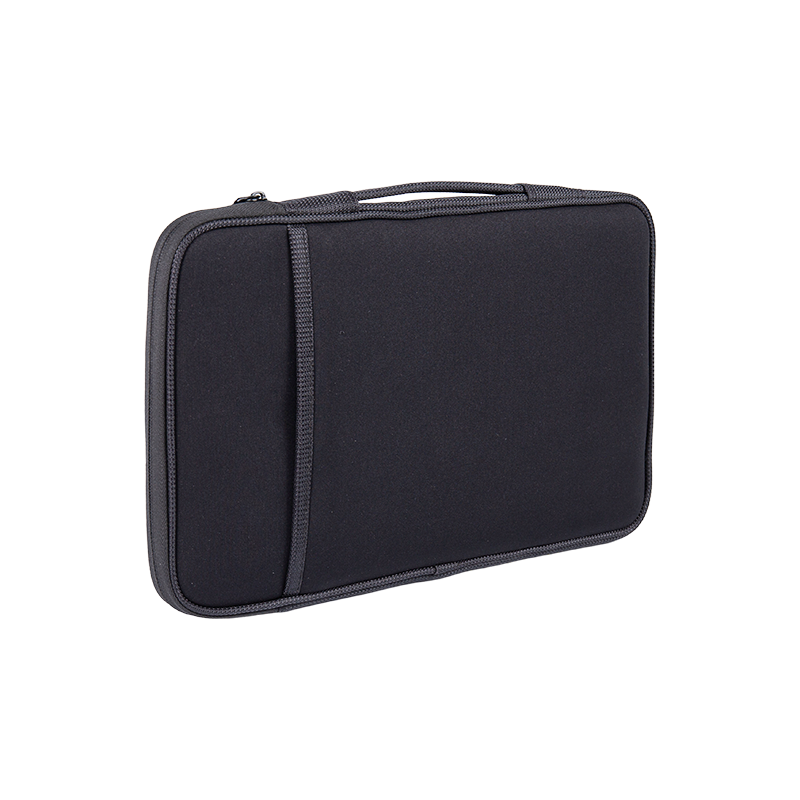 검은 노트북 슬리브